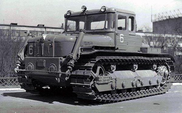 Bulldozer DET-250