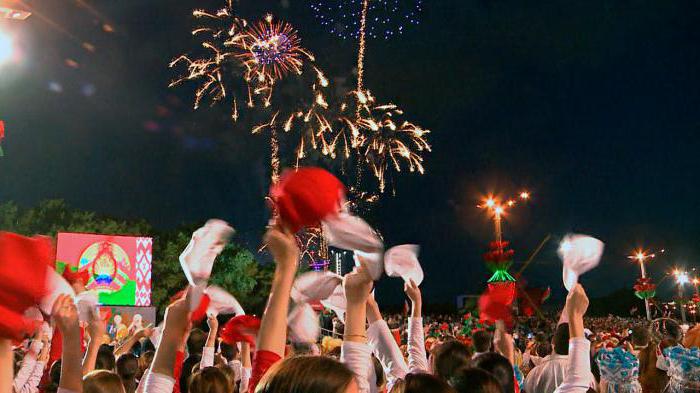 3 juli - Onafhankelijkheidsdag van de Republiek Wit-Rusland, de dag van zijn vrijheid