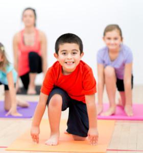 Gymnastiek na slaap in de middelste groep. Complex van gezondheidsbevorderende gymnastiek voor kinderen