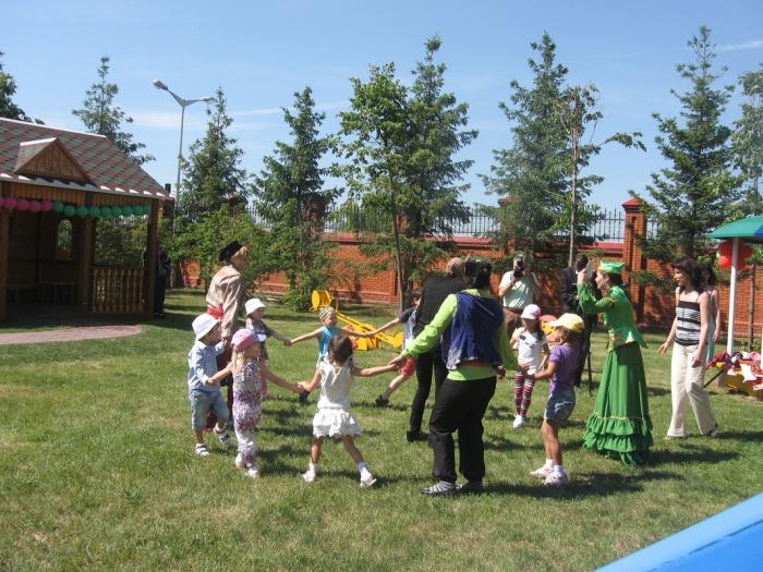 Hoe een zomervakantie in een kleuterschool organiseren