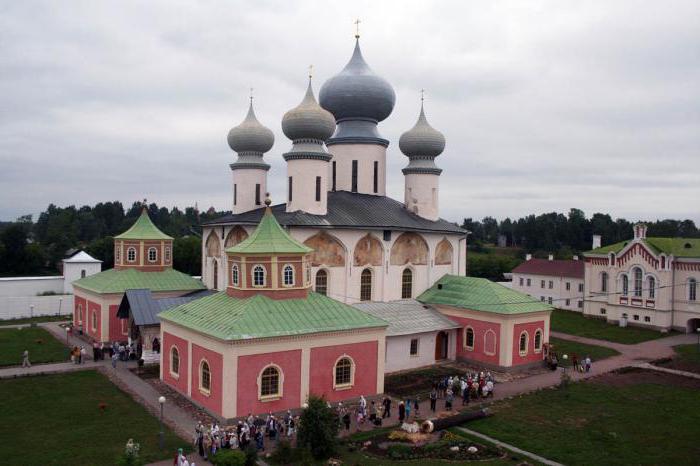 Mannelijk Tikhvin-moeder van God Uspensky-klooster