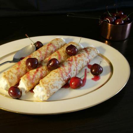 Pannekoeken met kersen - eenvoudig maar zeer smakelijk dessert