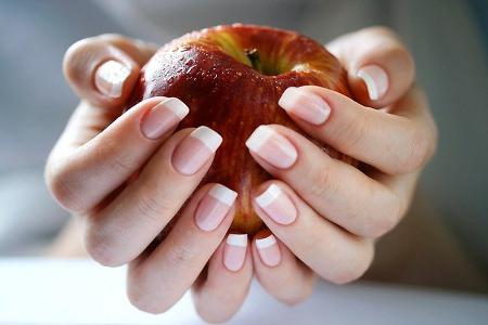 Hoe lange nagels groeien in een korte tijd?