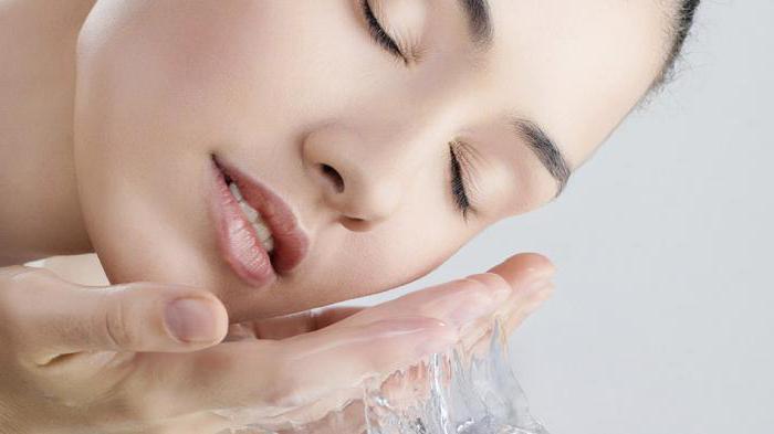 Hoe gebruik je micellair water? Kenmerken, eigenschappen van cosmetica