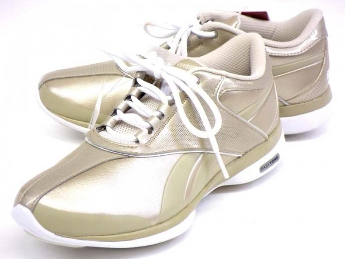 Sneakers "Reebok Isiton". Innovaties op het gebied van fitness