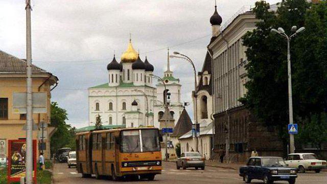 Waar te gaan in Pskov: attracties, hun beschrijving en foto's