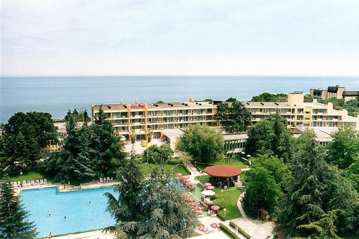 Ambassador 3 * Hotel (Golden Sands, Bulgarije): foto's en beoordelingen over toeristen.