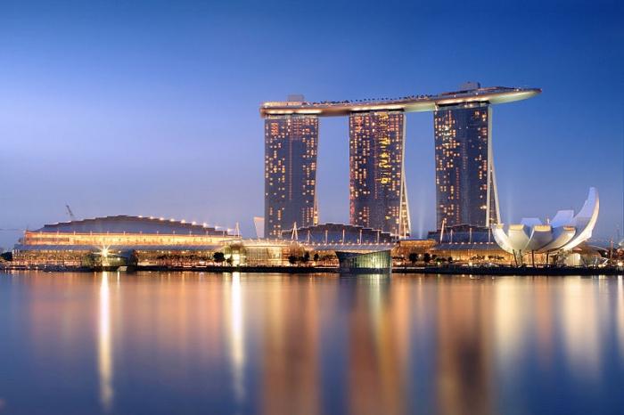 Reden om Singapore te bezoeken - hotel met een zwembad op het dak