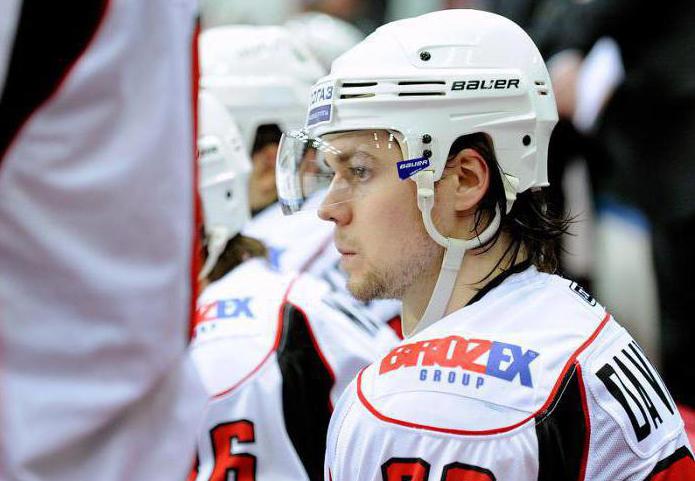 IJshockeyspeler Ilya Davydov: biografie, foto